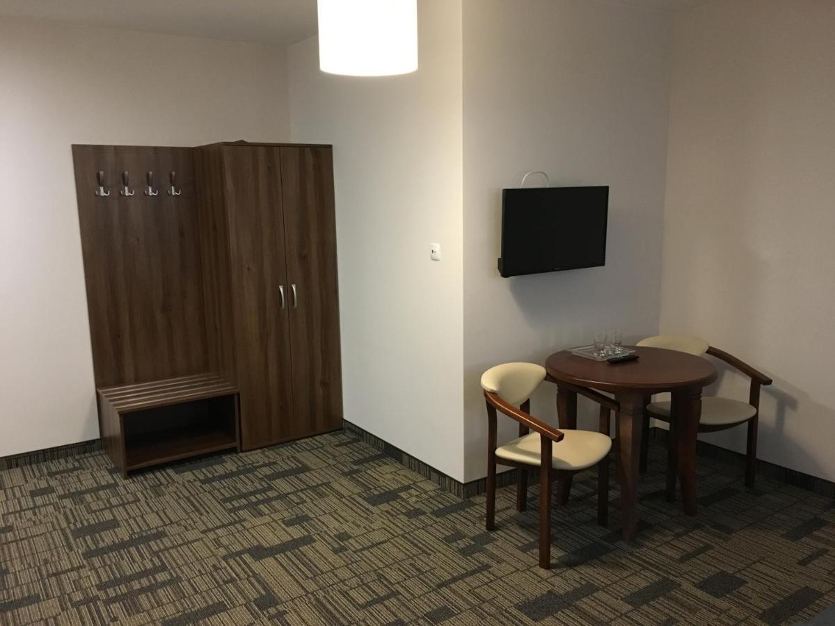 לוטוביסקה Centrum Promocji Lesnictwa W Mucznem מראה חיצוני תמונה